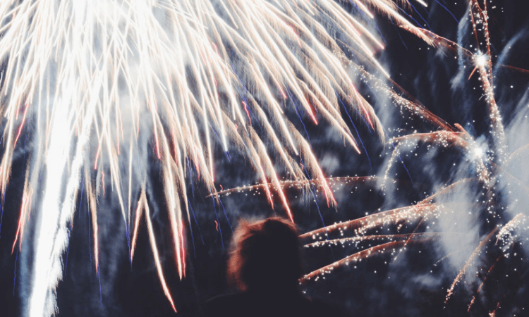 6 Tips for Navigating 4th of July Parties While Sober
